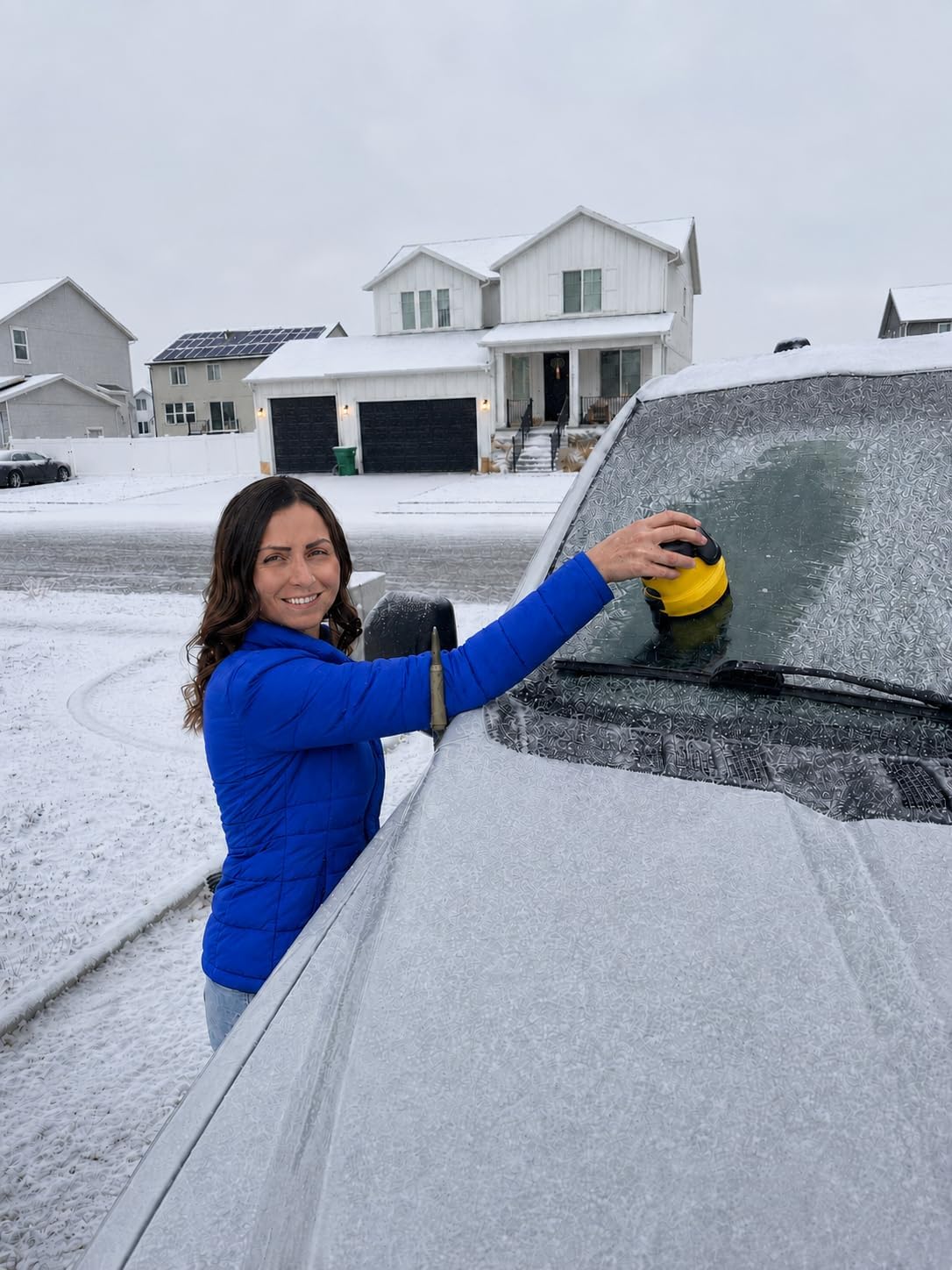 🎀Tactical Electric Ice Scraper – Cordless Rechargeable Glass Frost Removal